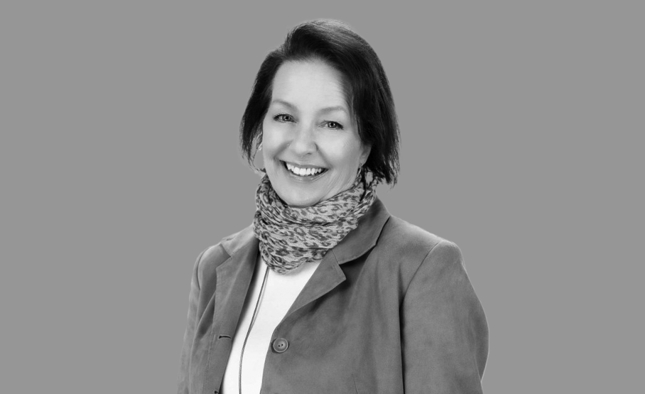 Shari McLaughlin, CPA - Tax Manager